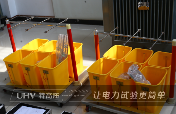 重慶老軍工企業定制特高壓電力絕緣靴測試儀一批!(圖2) 重慶老軍工企業定制特高壓電力絕緣靴測試儀一批!(圖2)